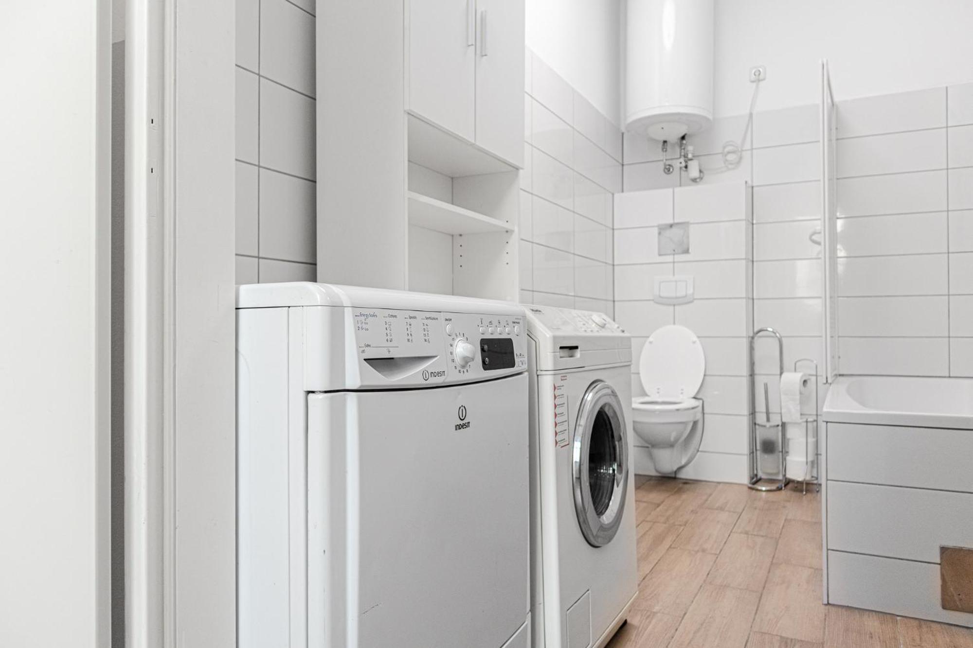 Lovely 2Br Shared Apartment, Enkplatz U3, 15Min To Center Viena Exterior foto